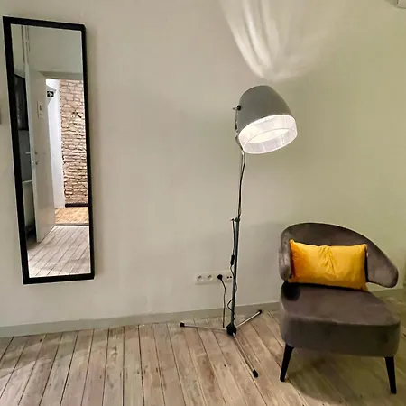 à Meuse - Les Mélans Bed and breakfast Namur